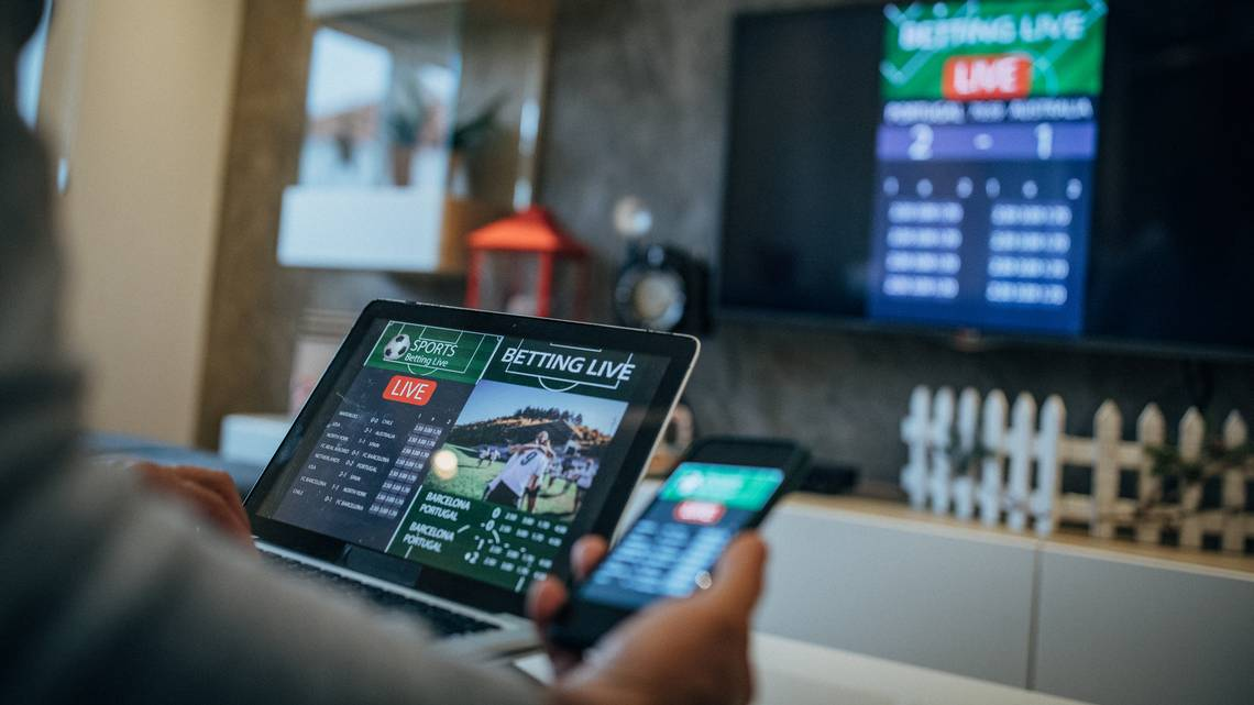 How the Free Money Community Boosts Sports and Gaming Experiences