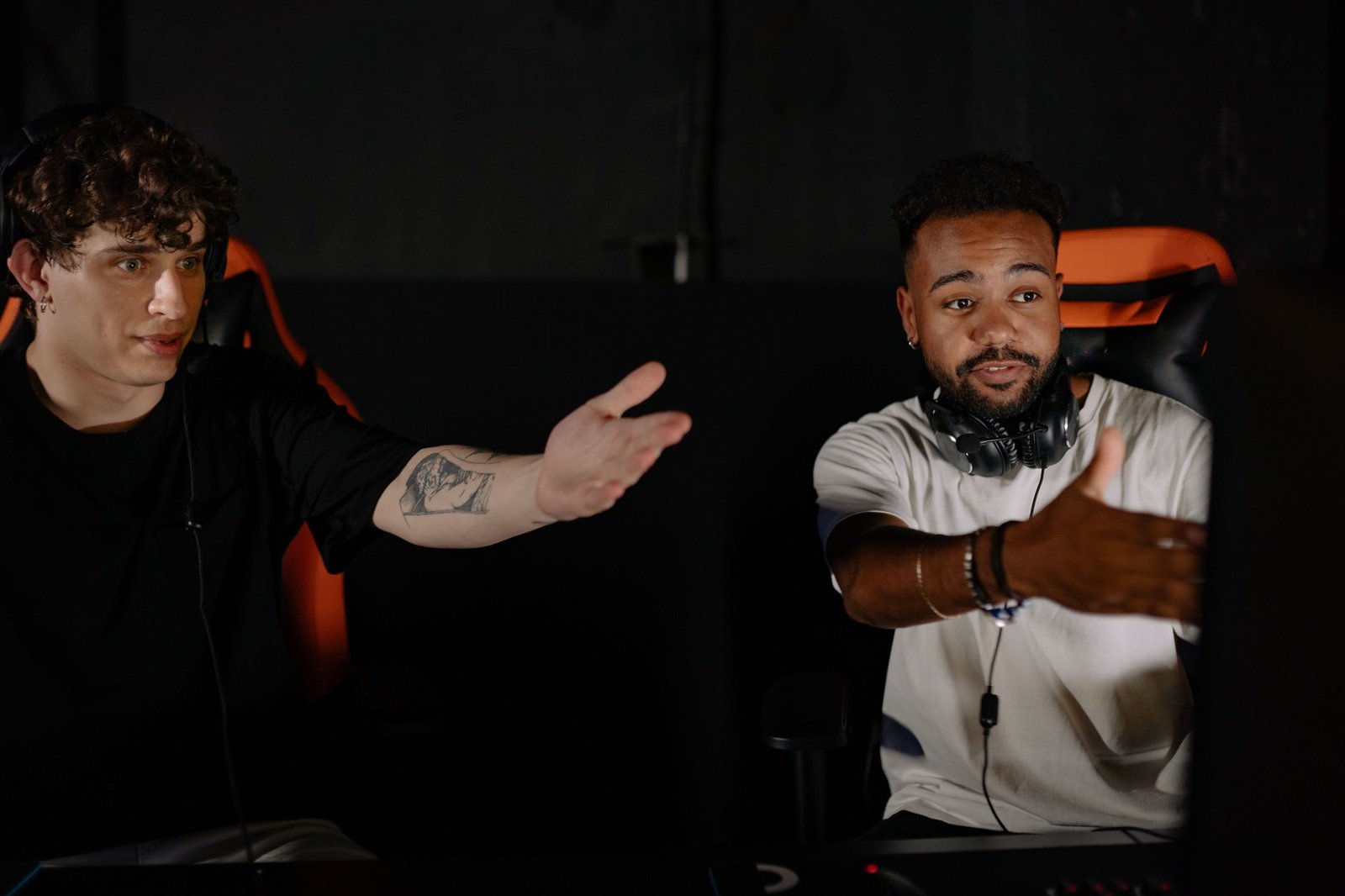 Two men intensely gaming, showcasing teamwork and strategy in a competitive online session. — MPO1221 Casino Platform Offerin